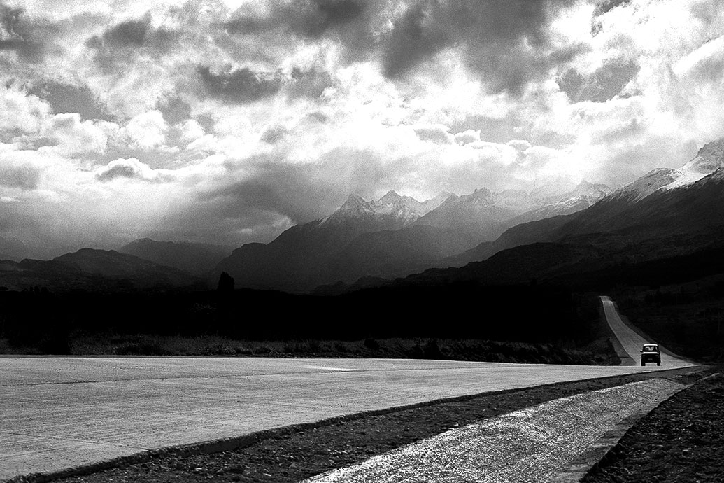 Au bord de la route ©louis-audry.com
